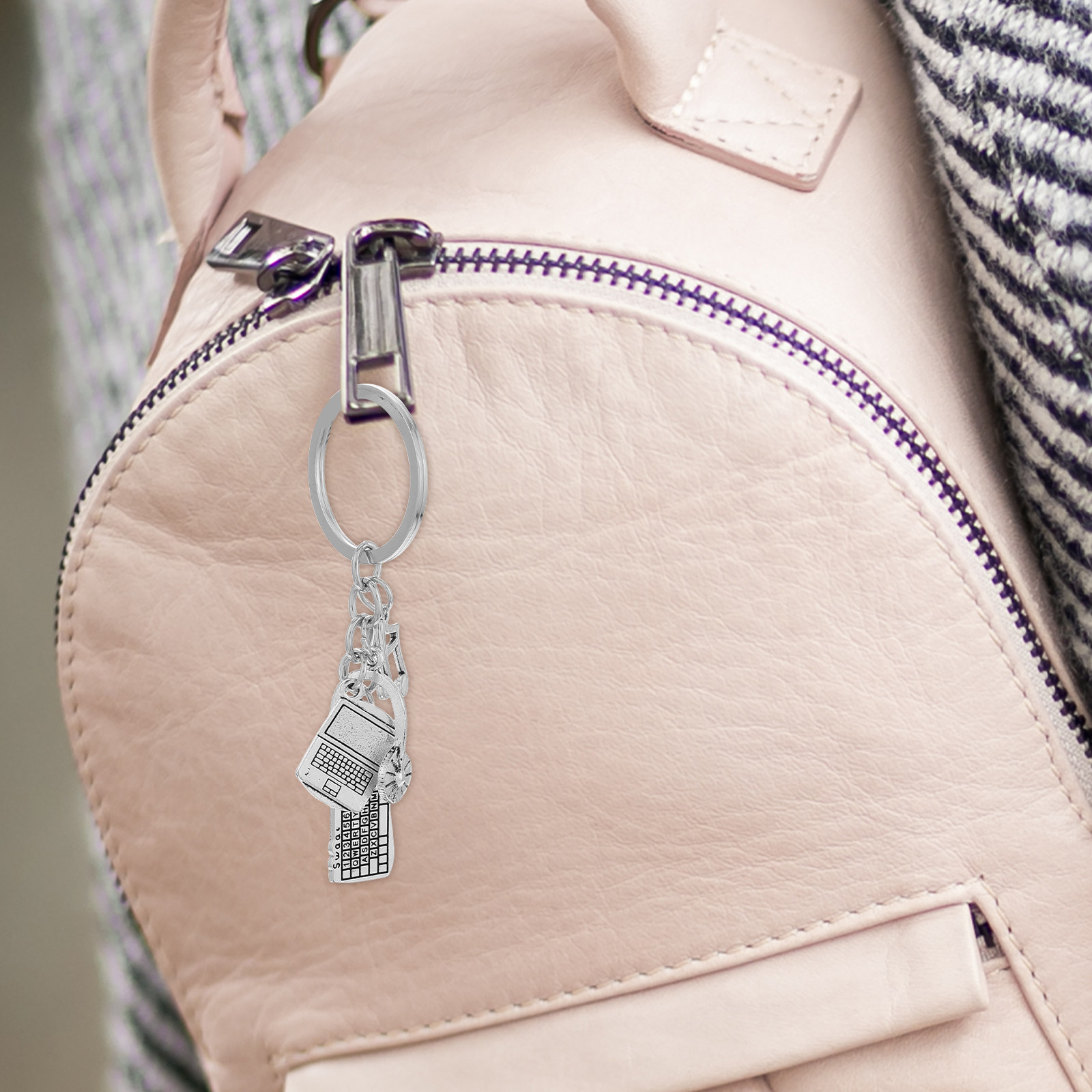 Porte-clés Ingénieur en Métal  - Tech Keychain Accessories avis et prix