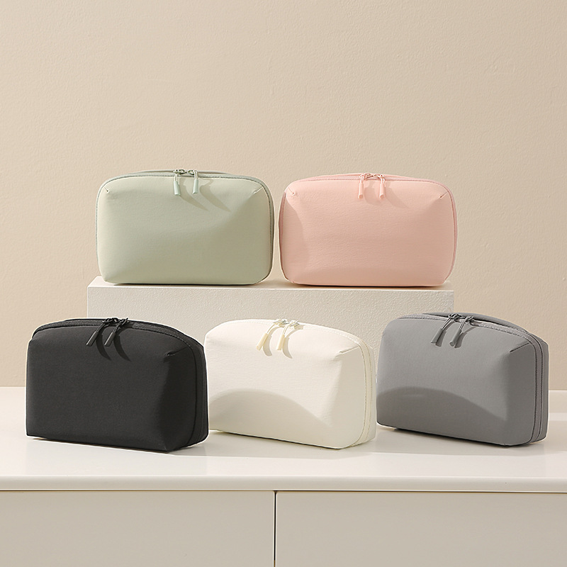 Organiseur de câbles de voyage - Tech Accessories Gifts For Men avis et prix